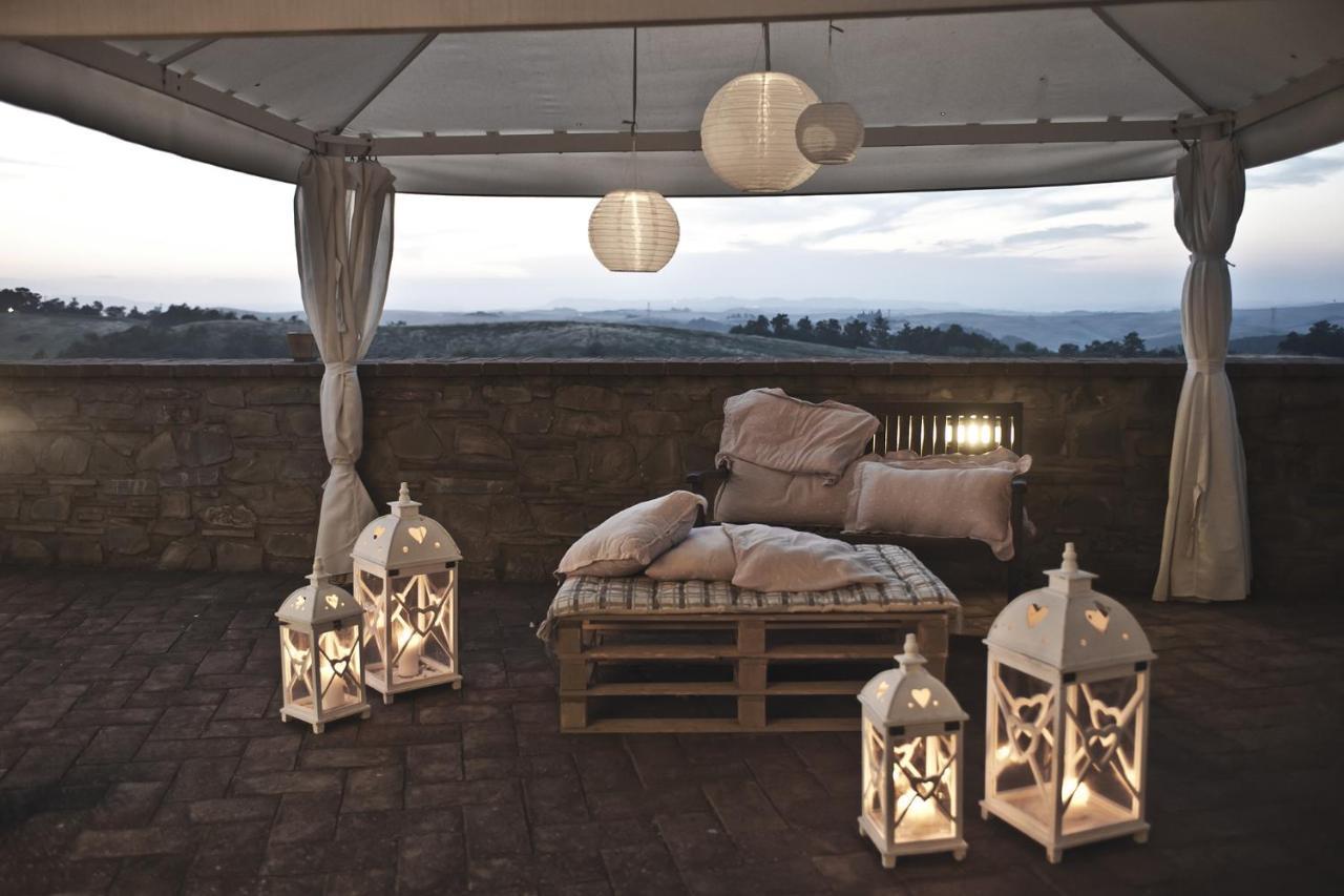 Agriturismo Santa Vittoria فولتيرا المظهر الخارجي الصورة