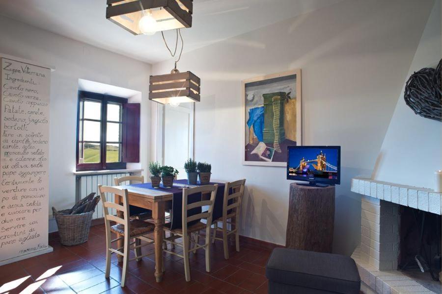 Agriturismo Santa Vittoria فولتيرا المظهر الخارجي الصورة